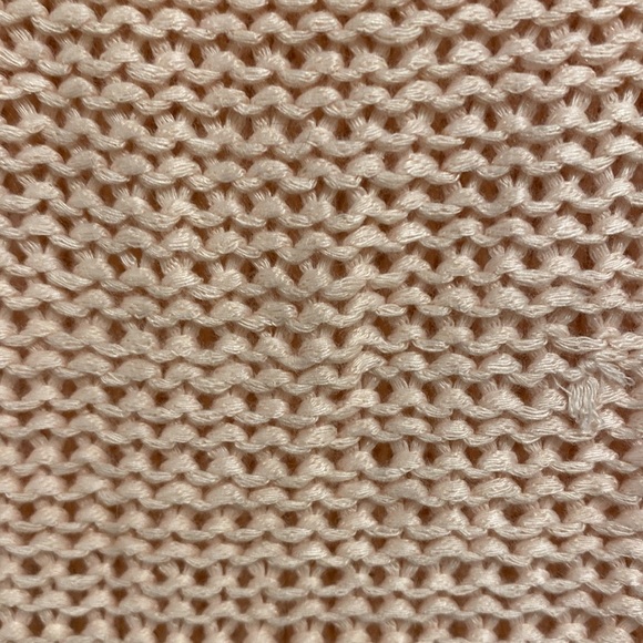 PRETTY IN PINK!!  NWT Miracle womens crew neck sweater with cut out sleeves. - Picture 2 of 7